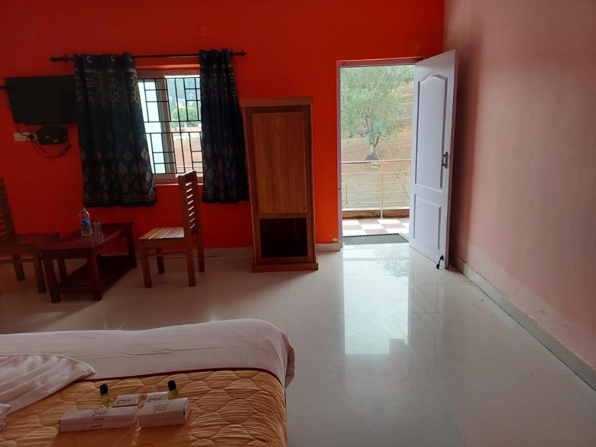 Memmsta Hotels 1510 - Ooty Exteriér fotografie